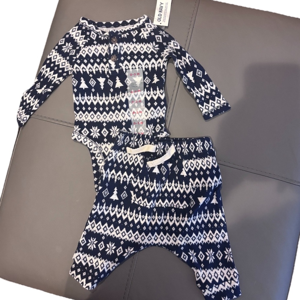 Old Navy Navy & White Fair Isle Baby Knit Set